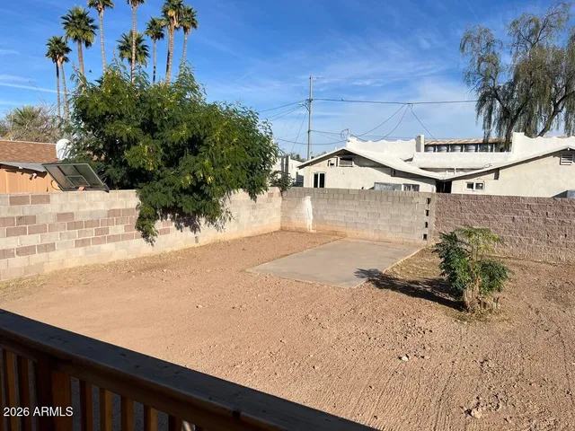 a view of a house with outdoor space
