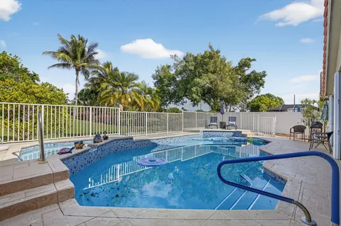 $699,900 | 11270 Cloverleaf Circle, Boca Raton, FL 33428