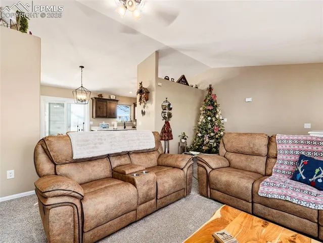 $554,000 | 100 Pleasure Trail, Penrose, CO 81240