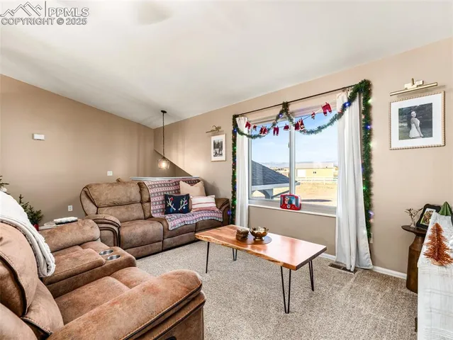 $554,000 | 100 Pleasure Trail, Penrose, CO 81240
