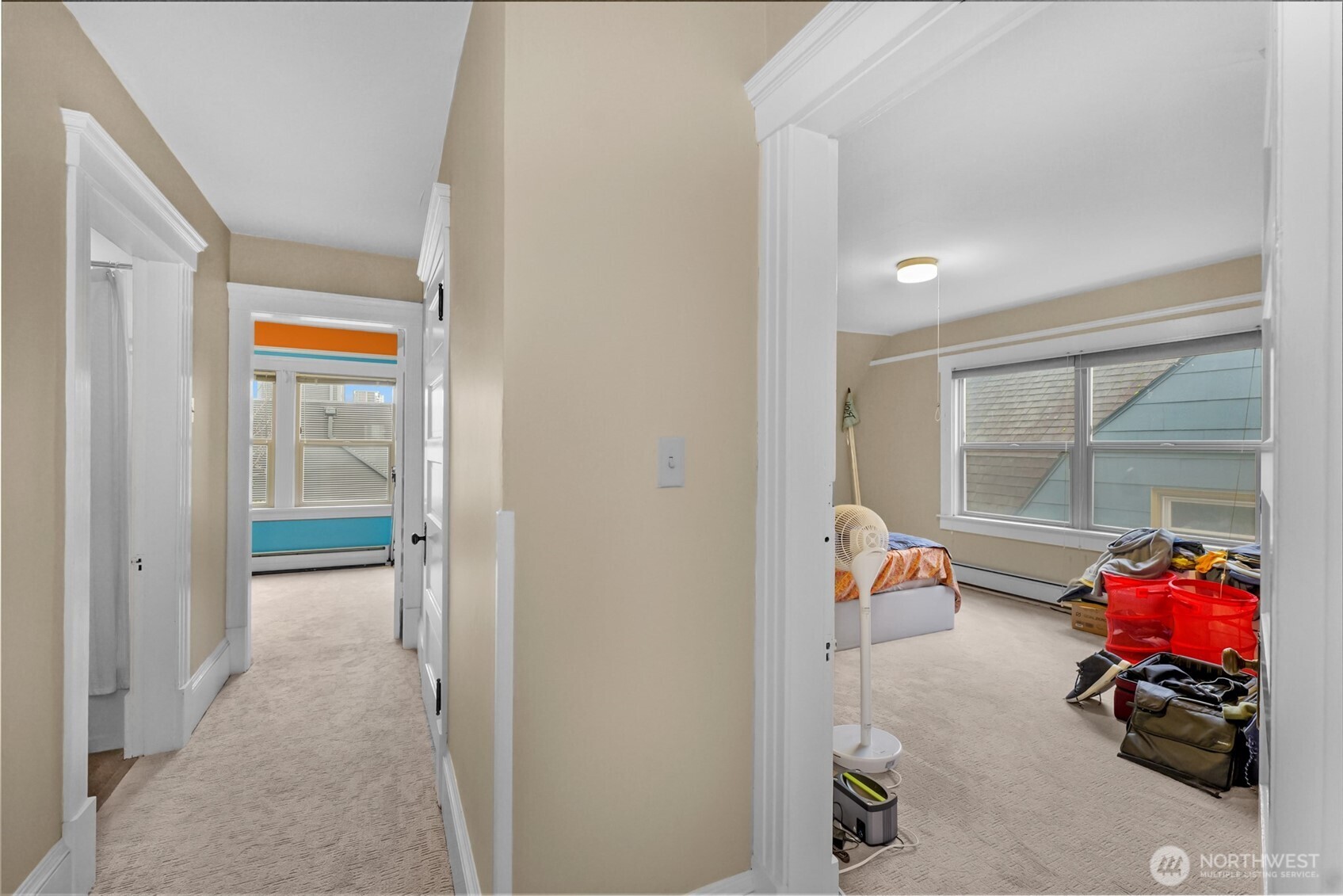 708 Warren Avenue North Seattle, WA 98109 - Photo 25 of 37