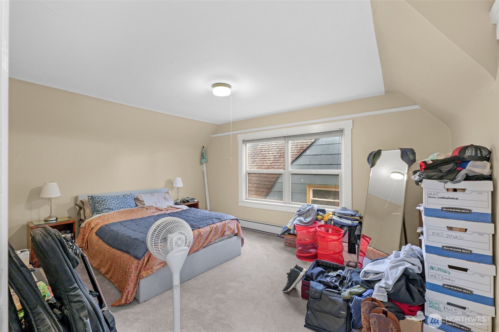 708 Warren Avenue North Seattle, WA 98109 - Photo 26 of 37