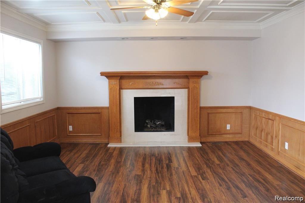 54266 Mound Road Utica, MI 48316 - Photo 5 of 23 3.jpg