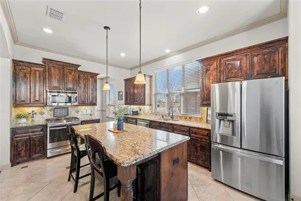 $328,500 | 206 Charleston Lane, Fate, TX 75189
