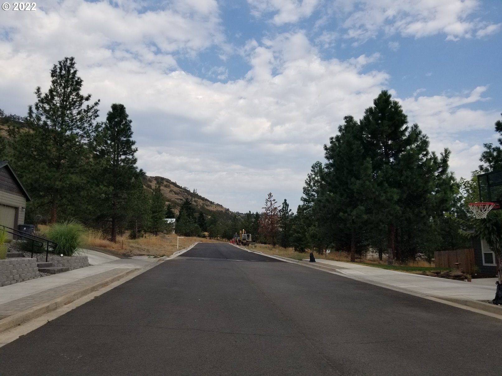 West 15th Street, Unit 35 The Dalles, OR 97058 - Photo 6 of 8