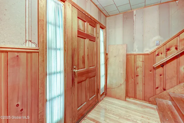 $275,000 | 55 Crescent Avenue, Amsterdam, NY 12010