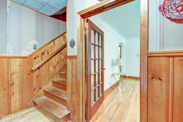 $275,000 | 55 Crescent Avenue, Amsterdam, NY 12010