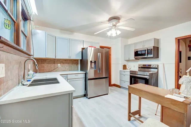 $275,000 | 55 Crescent Avenue, Amsterdam, NY 12010