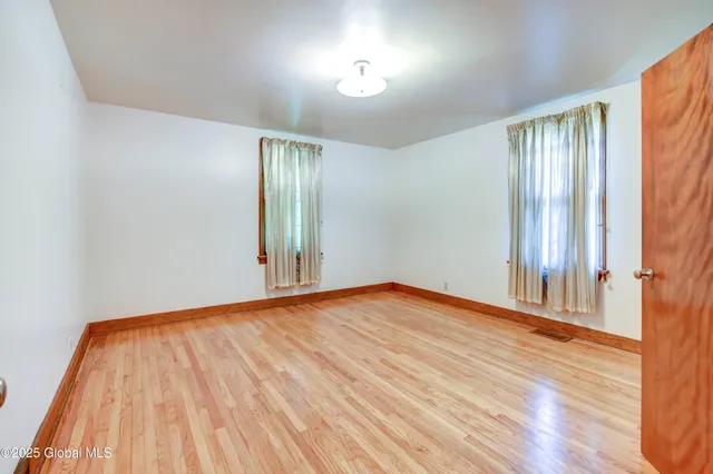 $275,000 | 55 Crescent Avenue, Amsterdam, NY 12010