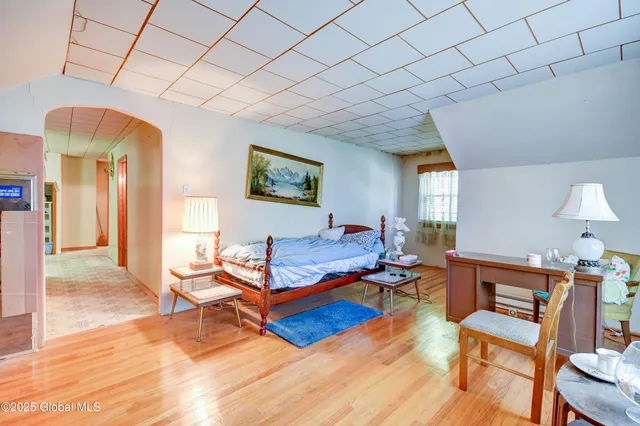 $275,000 | 55 Crescent Avenue, Amsterdam, NY 12010