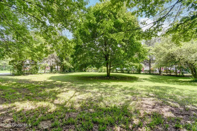 $275,000 | 55 Crescent Avenue, Amsterdam, NY 12010