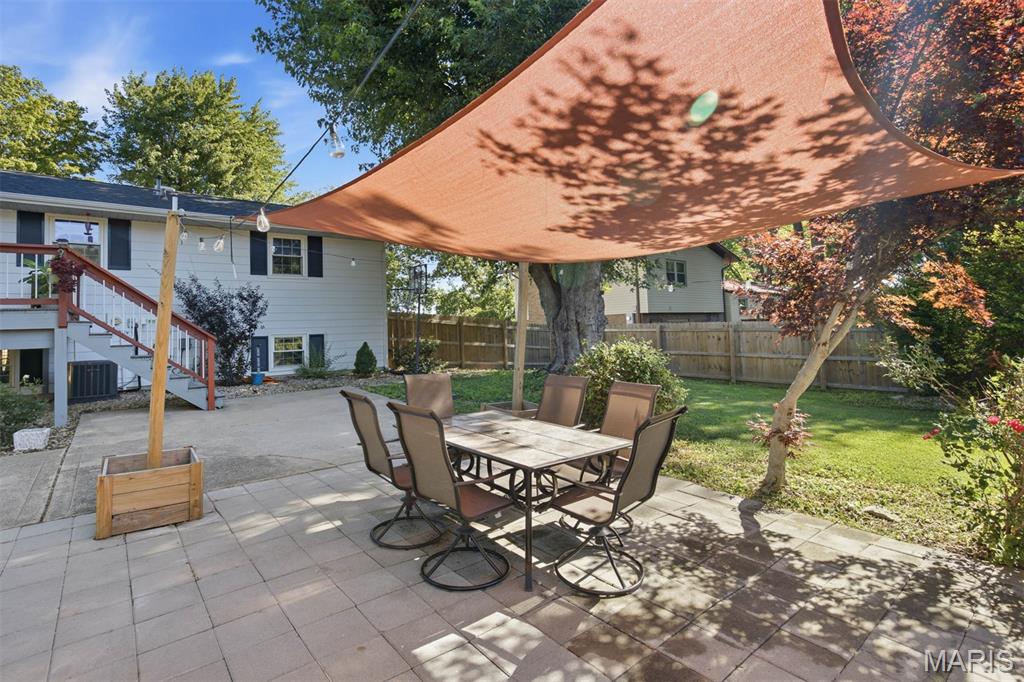 10904 Lake Road Highland, IL 62249 - Photo 9 of 17