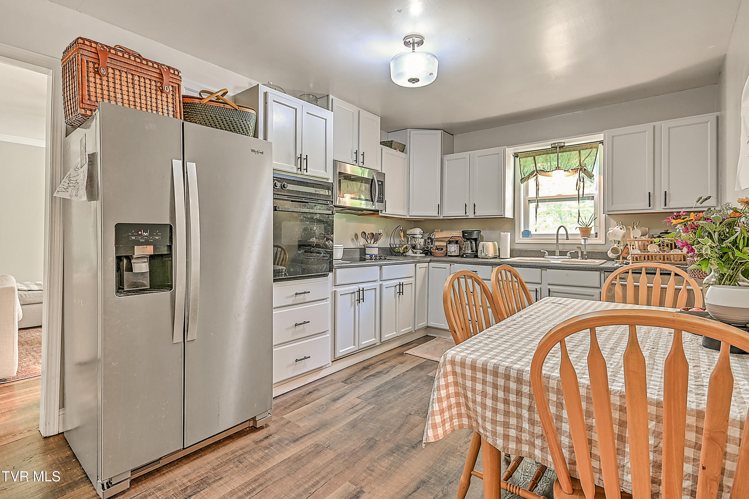 124 Zeb Grindstaff Road Elizabethton, TN 37643 - Photo 14 of 48 124 Zeb Grindstaff Rd KO-23