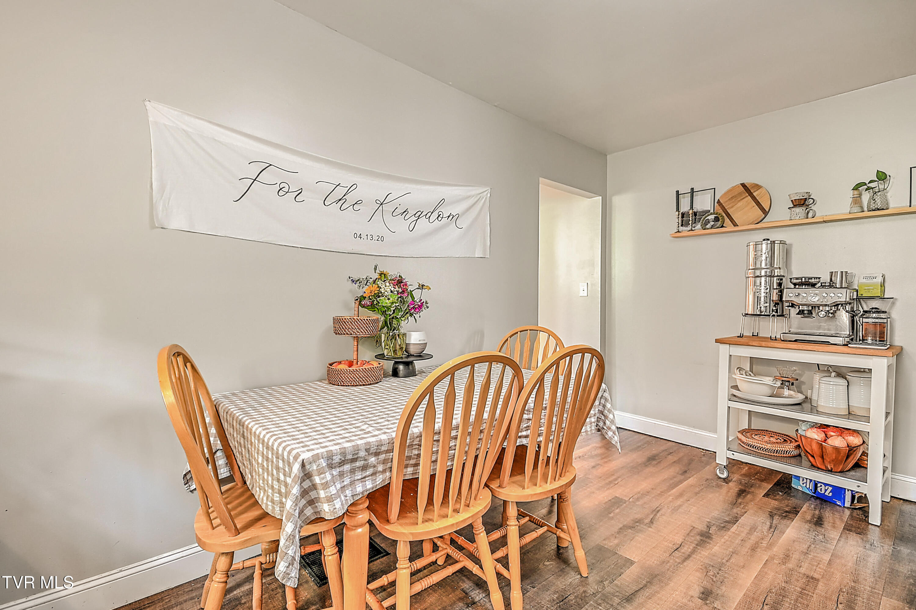 124 Zeb Grindstaff Road Elizabethton, TN 37643 - Photo 19 of 48 124 Zeb Grindstaff Rd KO-26