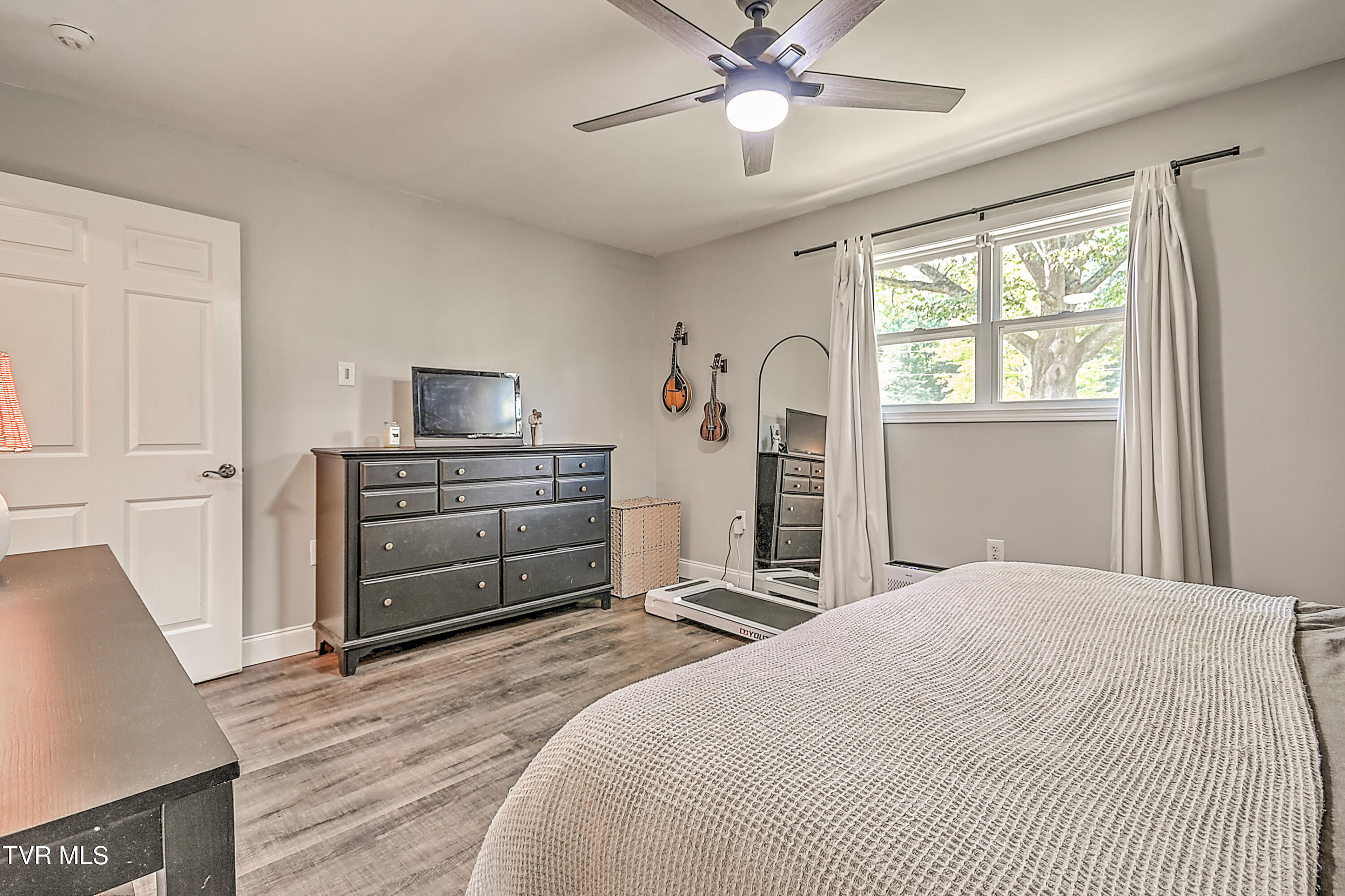 124 Zeb Grindstaff Road Elizabethton, TN 37643 - Photo 32 of 48 124 Zeb Grindstaff Rd KO-32