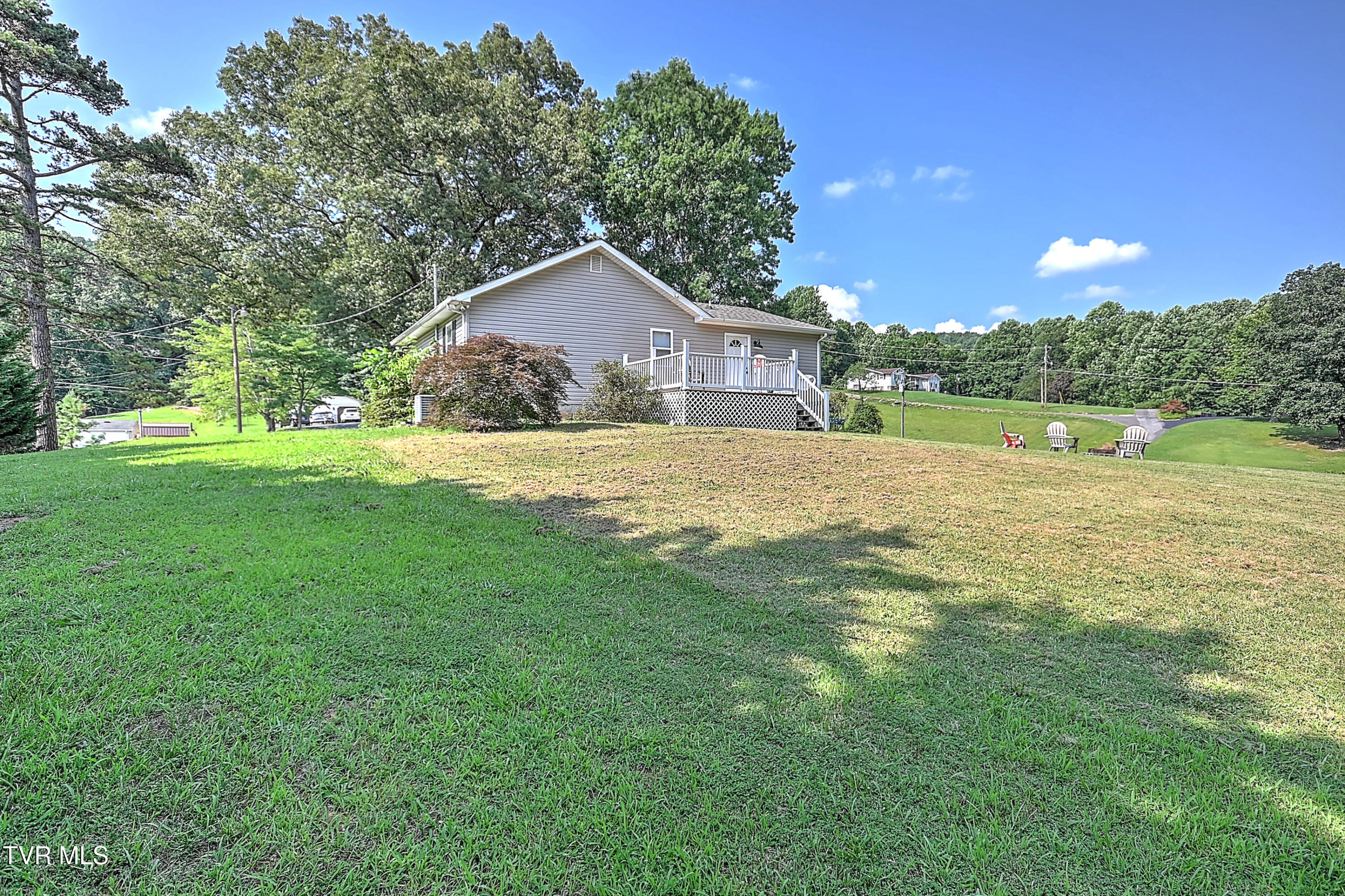 124 Zeb Grindstaff Road Elizabethton, TN 37643 - Photo 35 of 48 124 Zeb Grindstaff Rd KO-44