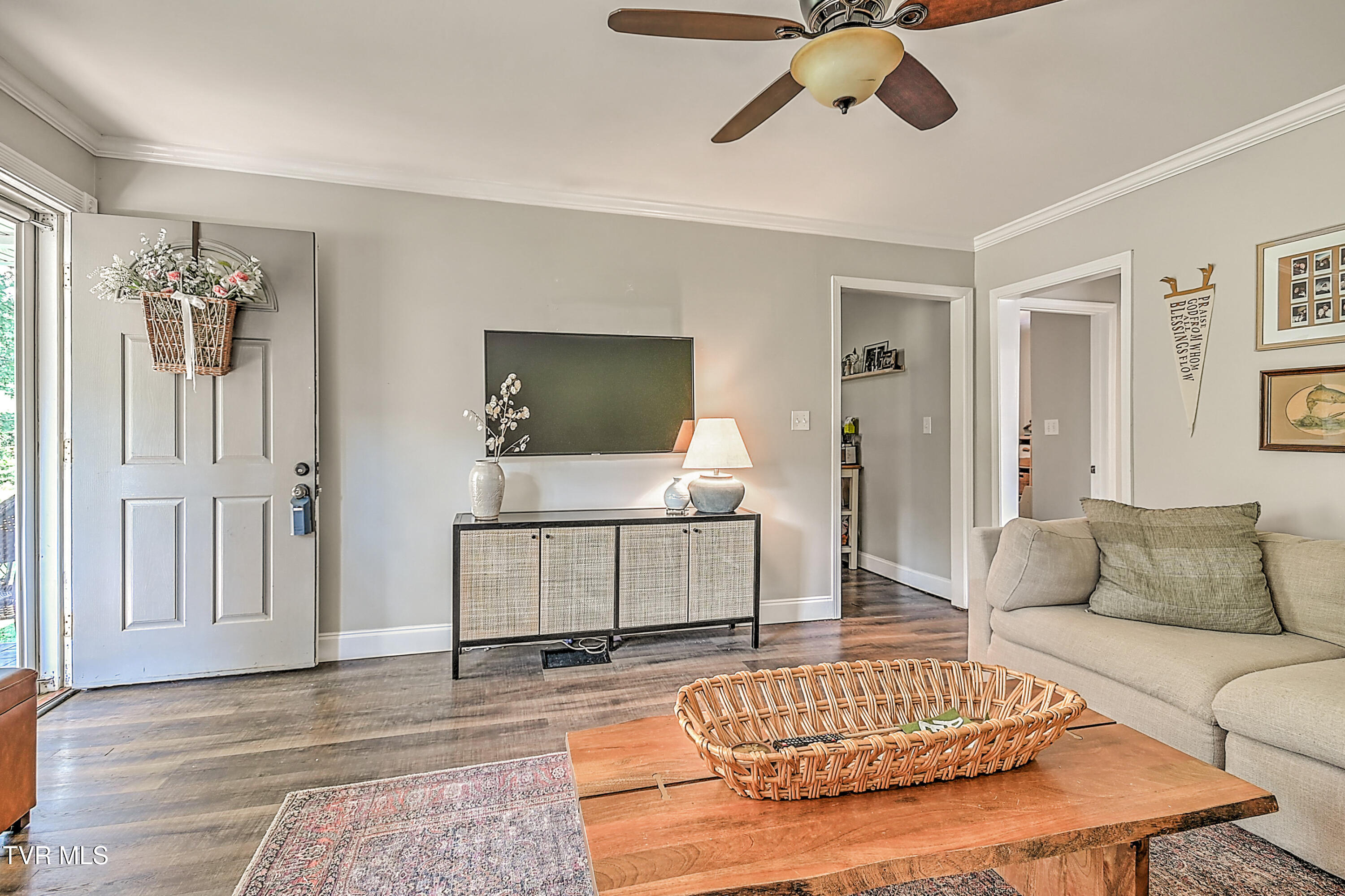 124 Zeb Grindstaff Road Elizabethton, TN 37643 - Photo 10 of 48 124 Zeb Grindstaff Rd KO-10