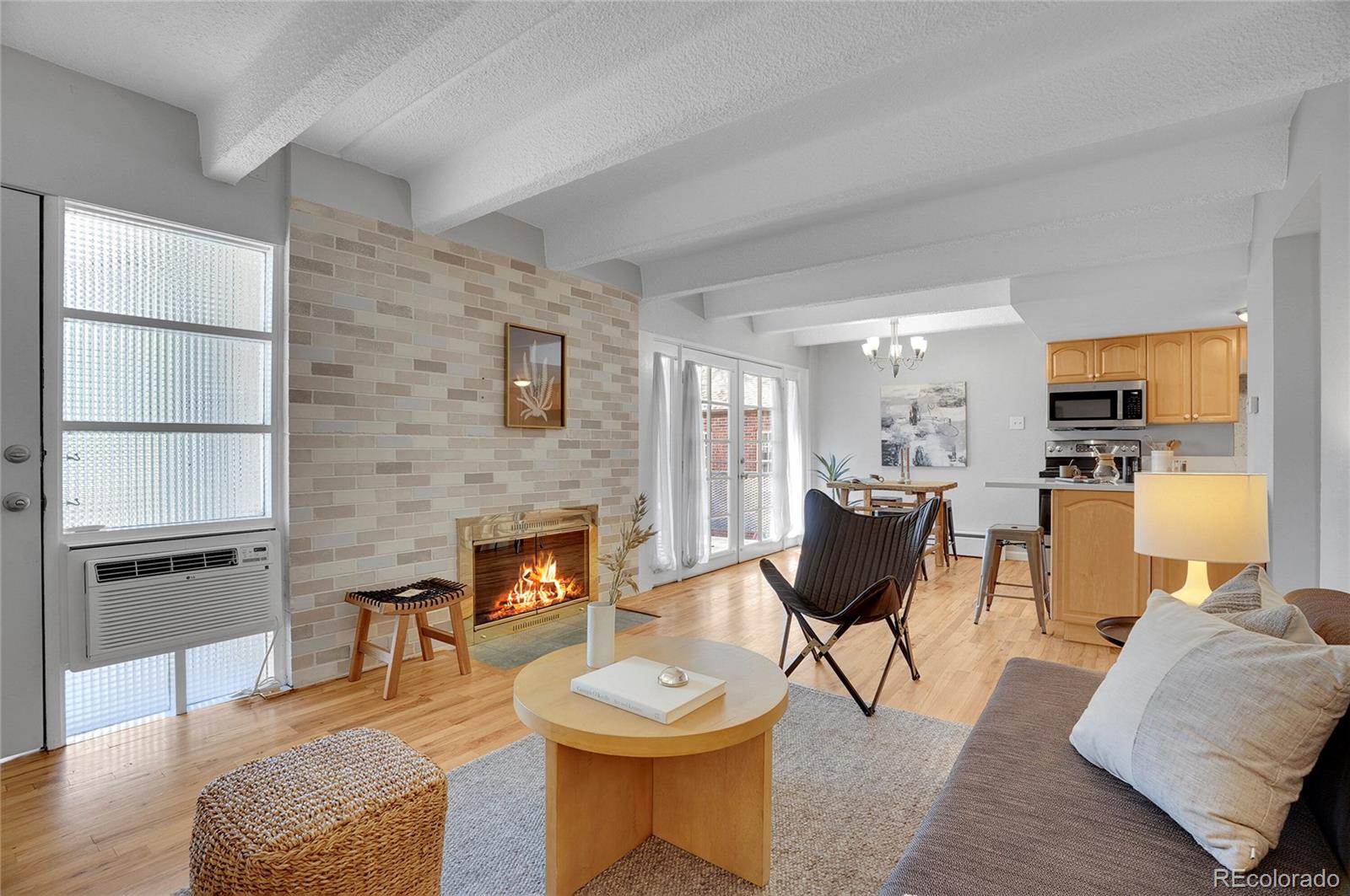 33 Corona St Unit 201  