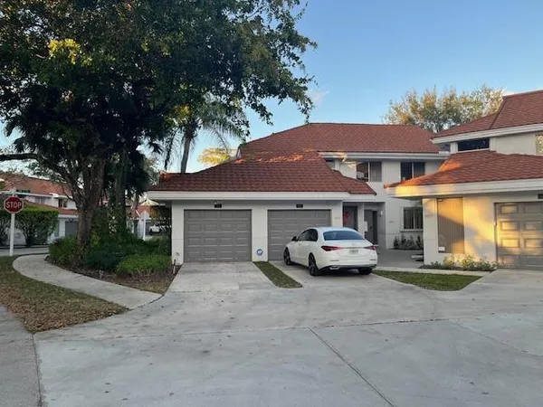 $3,350 | 992 Northwest 93rd Avenue, Plantation, FL 33324