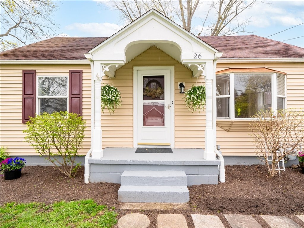 Welcome to 26 Groveland Rd