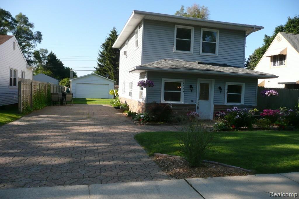 1007 Michigan Street Brighton, MI 48116 - Photo 4 of 30