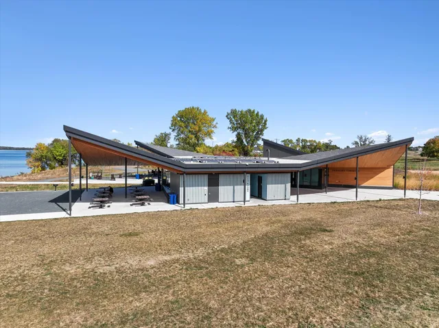 $659,973 | 528 Goldenrod Trail, Waconia, MN 55387