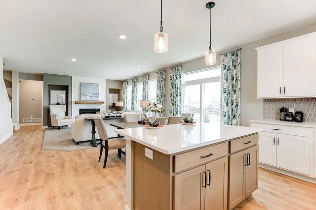 $659,973 | 528 Goldenrod Trail, Waconia, MN 55387