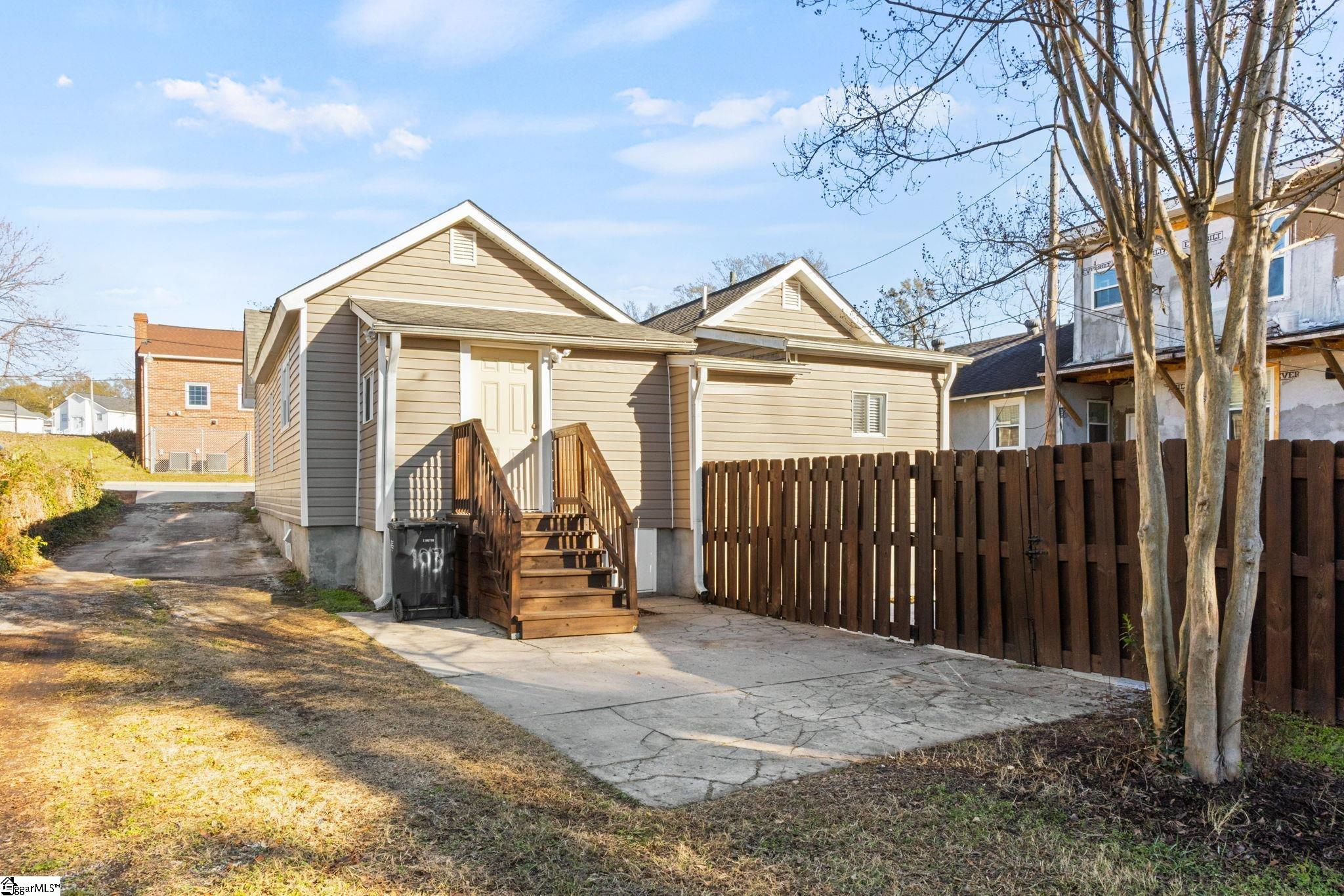 103 Sterling Street Greenville, SC 29601 - Photo 19 of 27