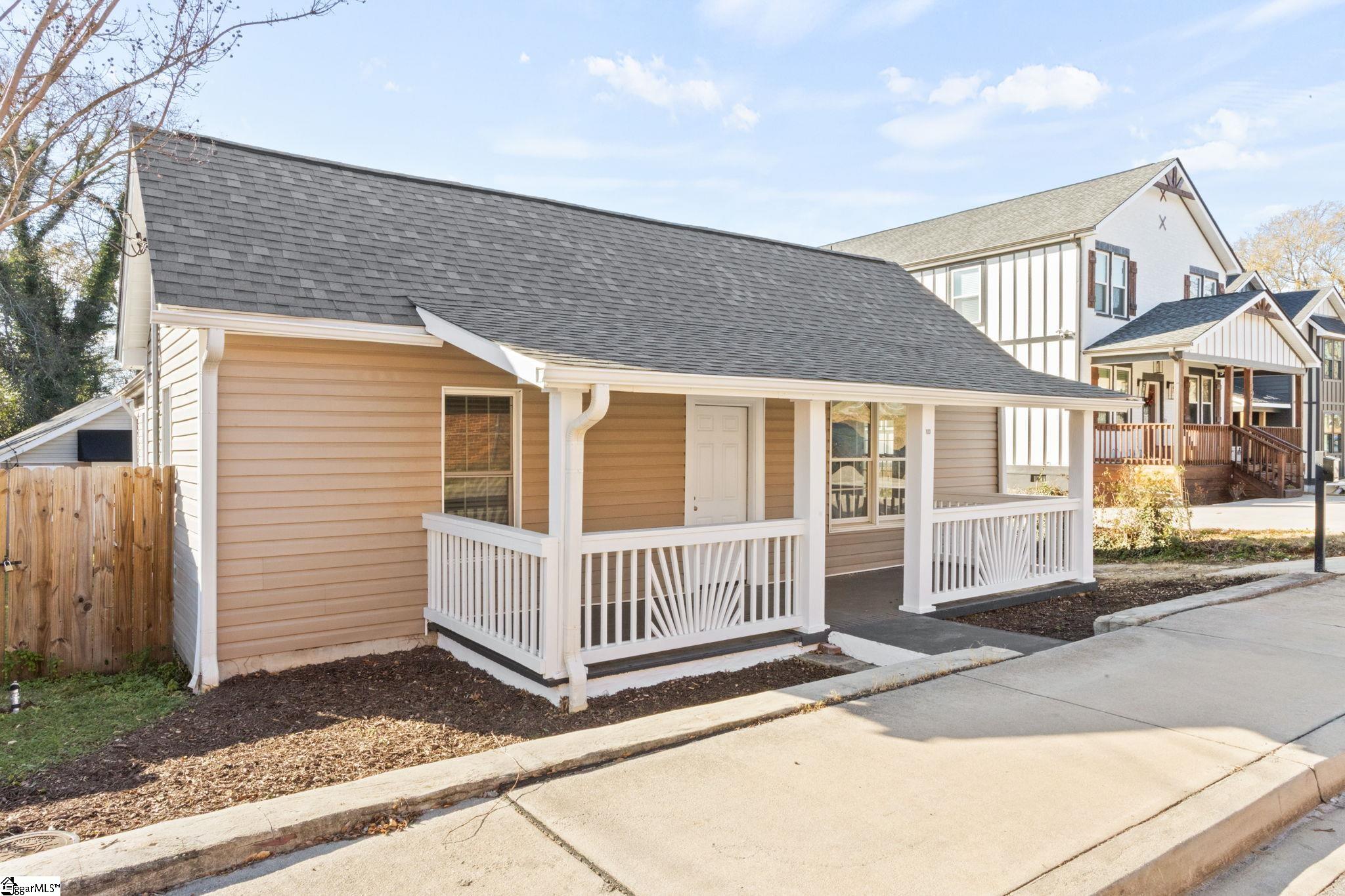 103 Sterling Street Greenville, SC 29601 - Photo 2 of 27
