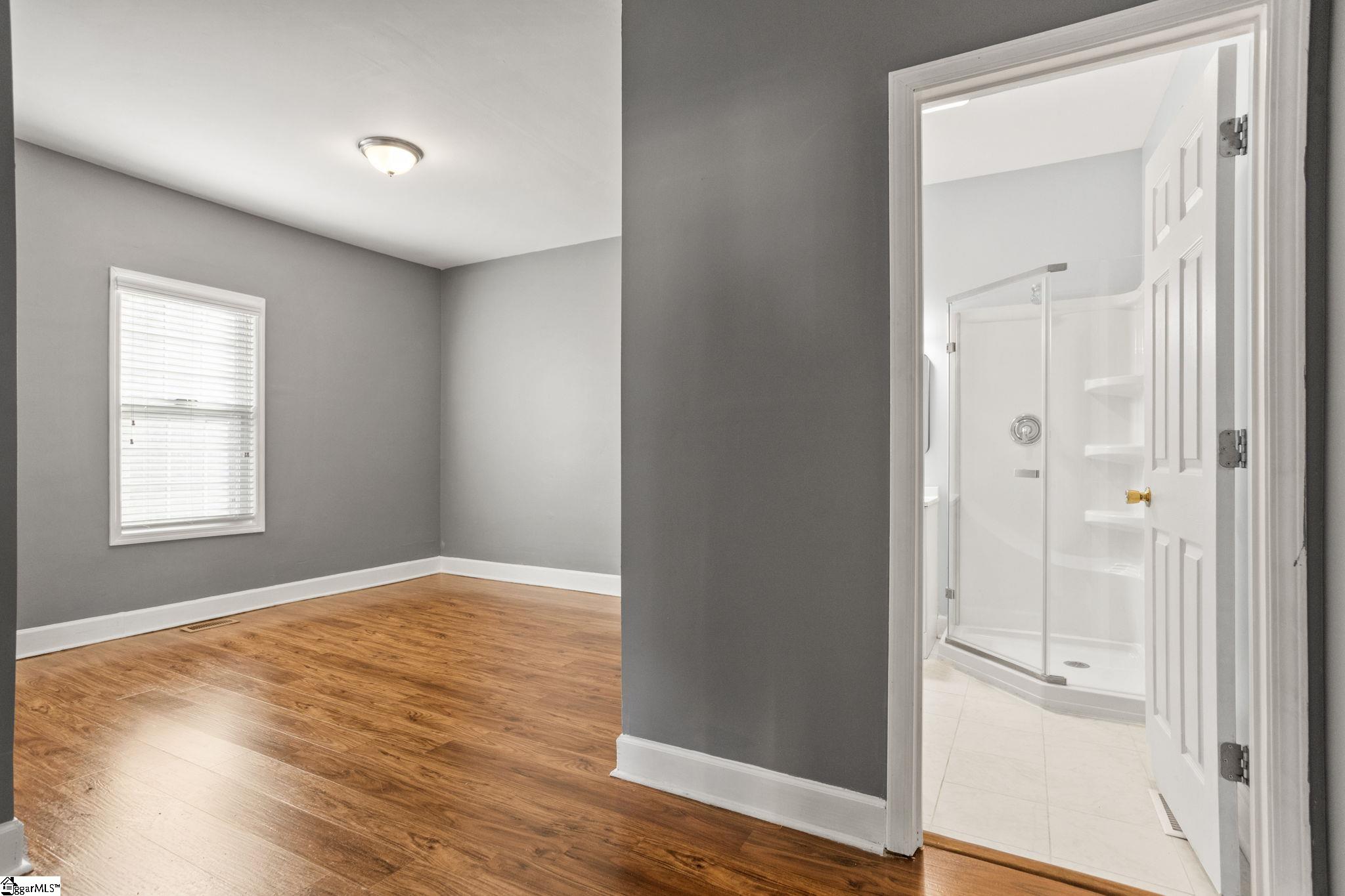 103 Sterling Street Greenville, SC 29601 - Photo 7 of 27