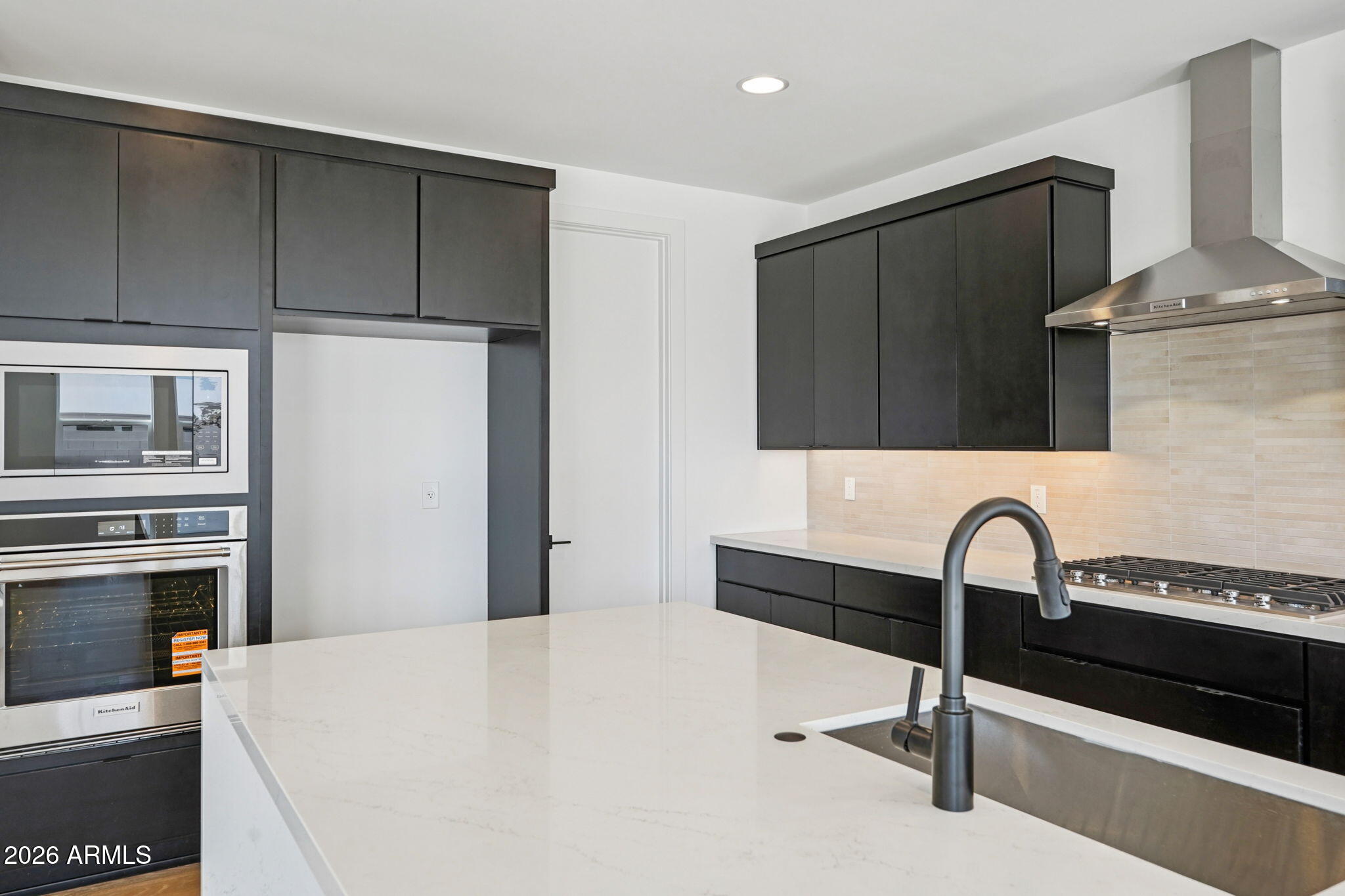 7945 West Griswold Road Peoria, AZ 85345 - Photo 14 of 49 Kitchen View B