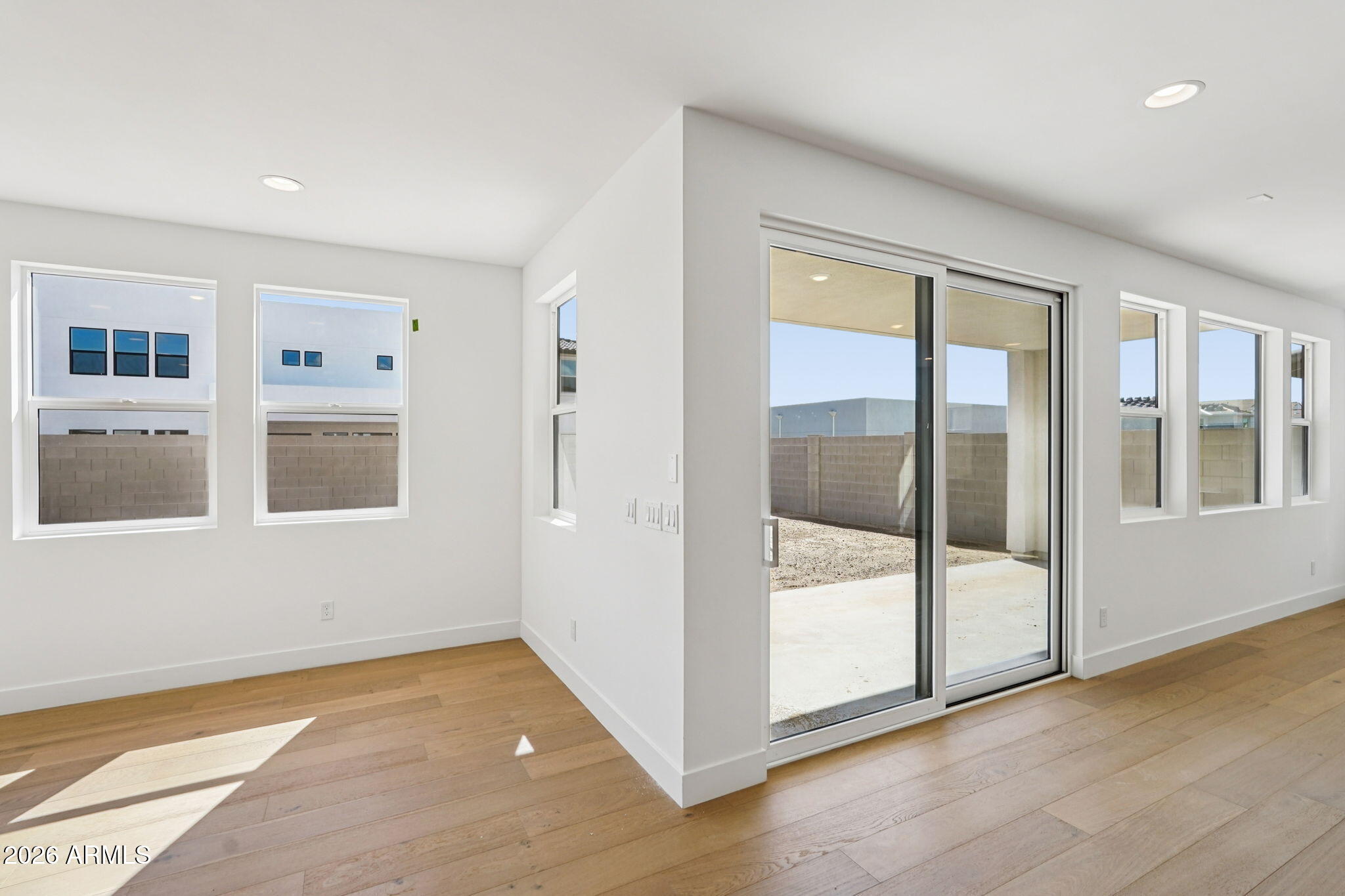 7945 West Griswold Road Peoria, AZ 85345 - Photo 20 of 49 Dining Space View C