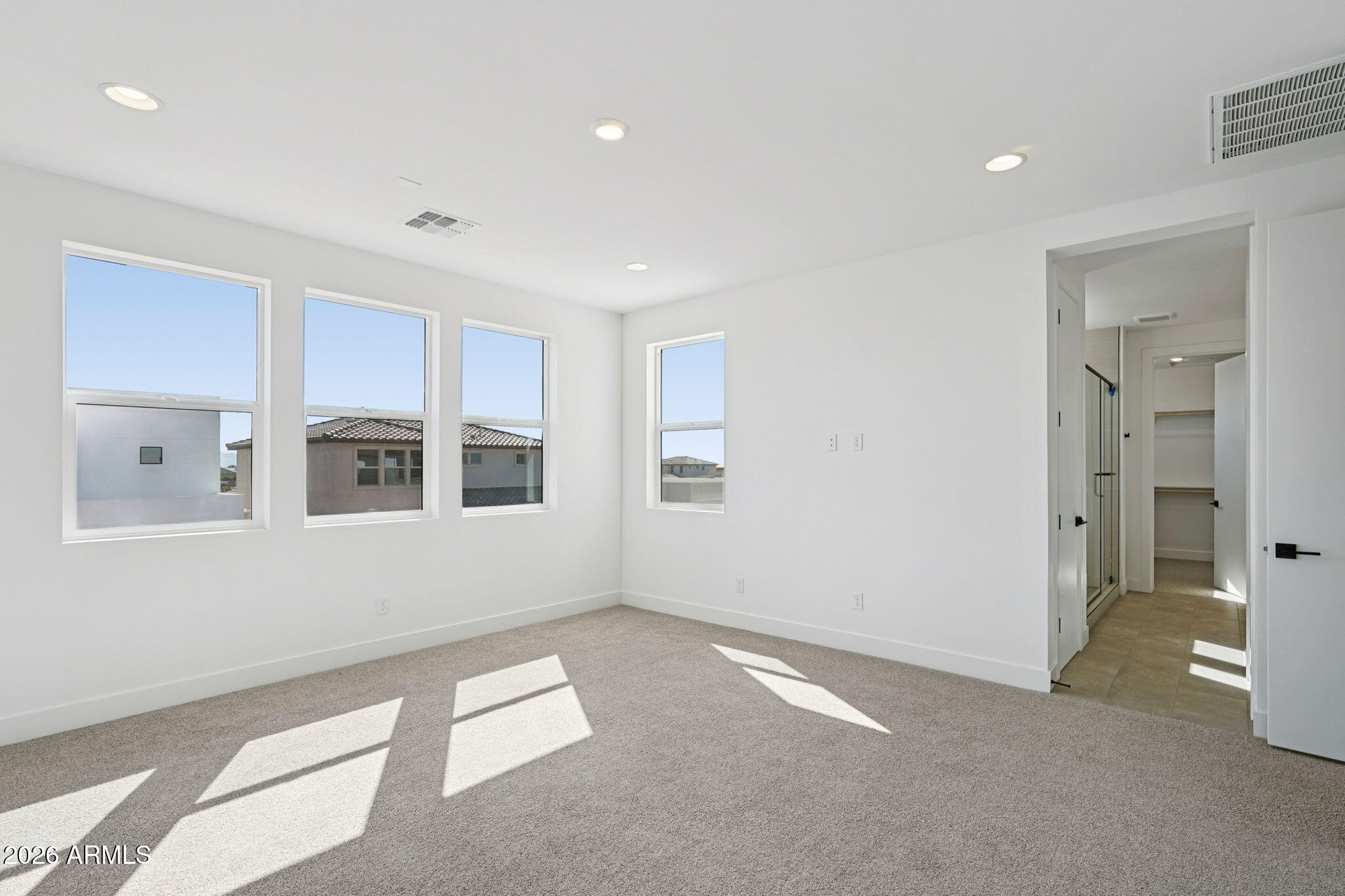7945 West Griswold Road Peoria, AZ 85345 - Photo 28 of 49 Primary Bedroom View C