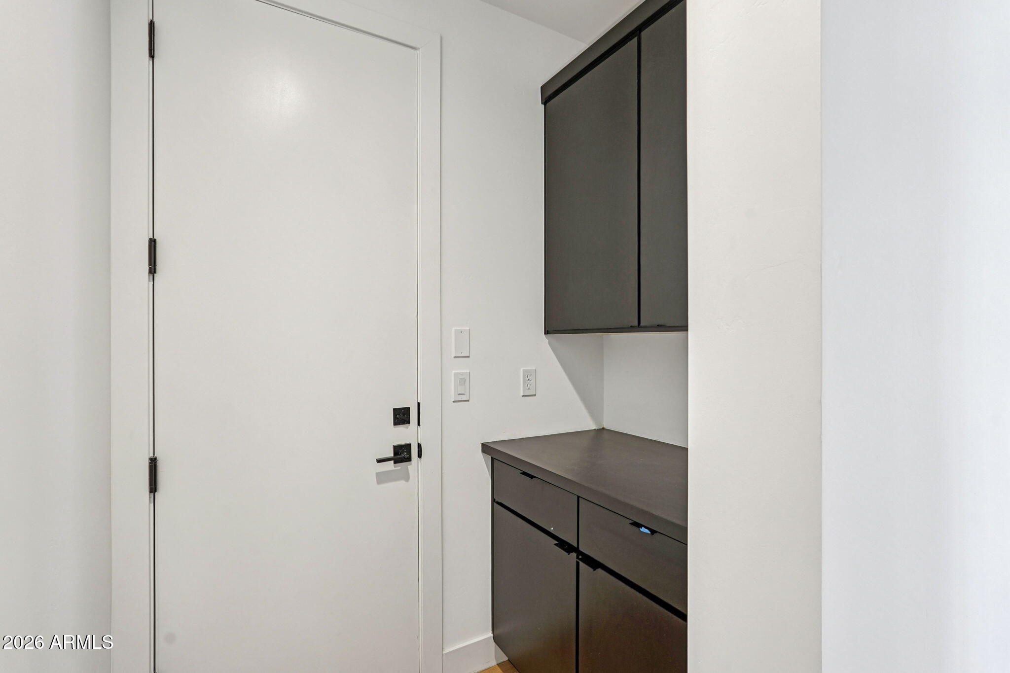 7945 West Griswold Road Peoria, AZ 85345 - Photo 43 of 49 Garage Entrance