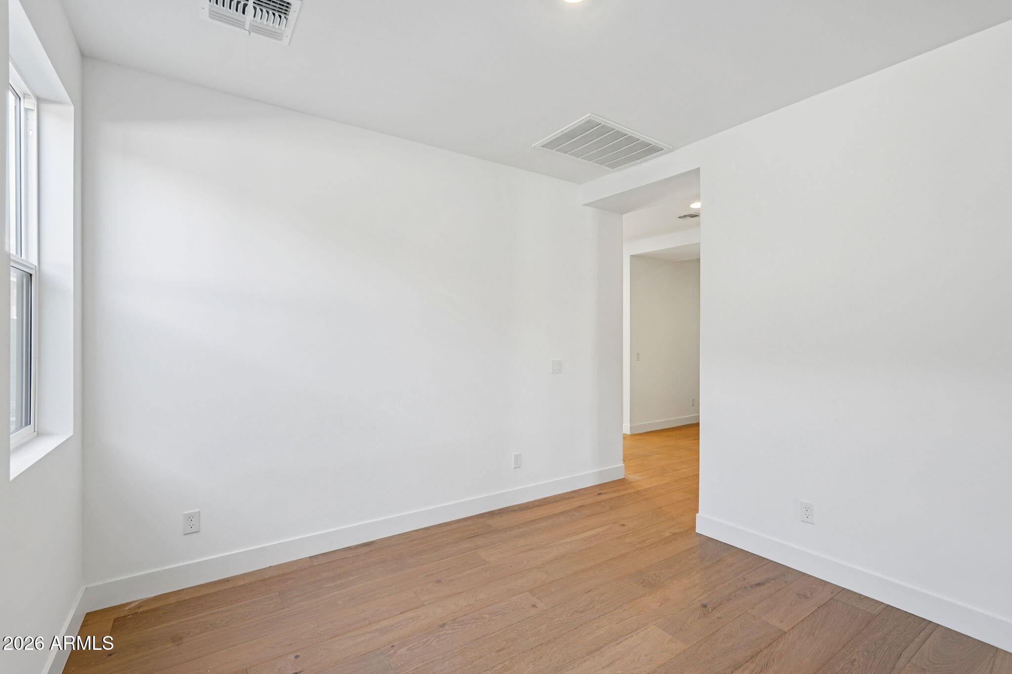 7945 West Griswold Road Peoria, AZ 85345 - Photo 10 of 49 Office View B