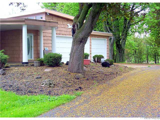 6430 Salt Road Clarence, NY 14031 - Photo 1 of 1 Exterior Front