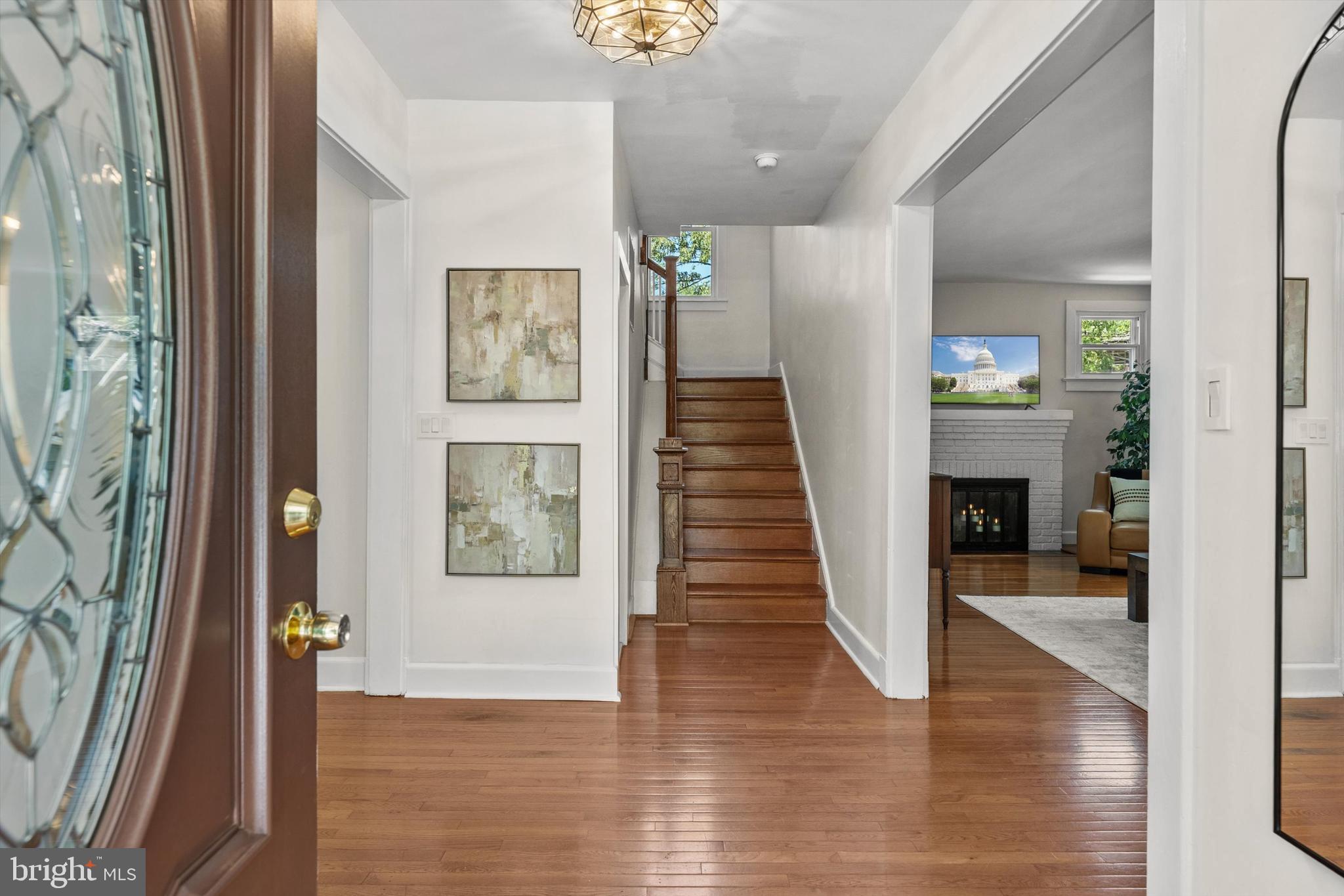 219 Rittenhouse Street Northwest Washington, DC 20011 - Photo 13 of 68 Foyer