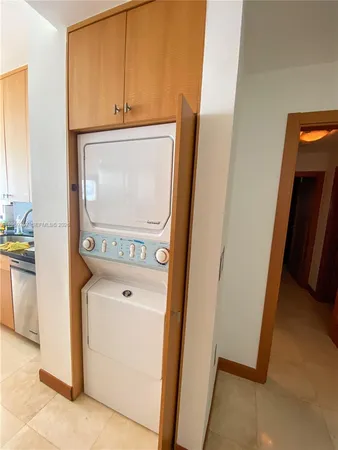 $8,500 | 6301 Collins Avenue, Unit TS3, Miami Beach, FL 33141
