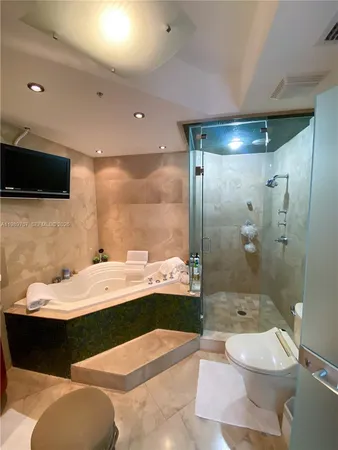 $8,500 | 6301 Collins Avenue, Unit TS3, Miami Beach, FL 33141