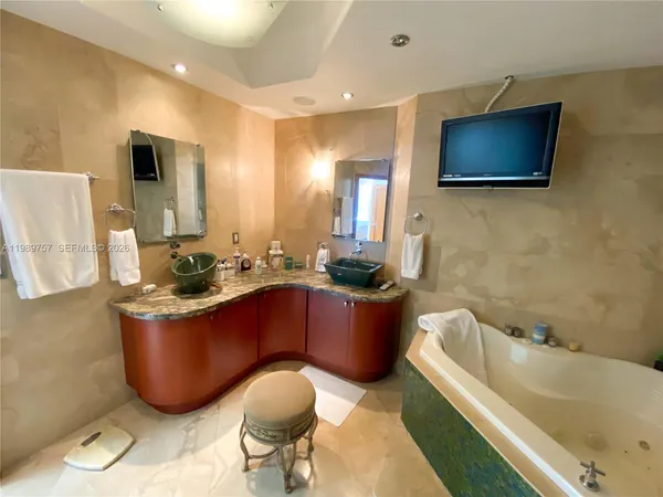 $8,500 | 6301 Collins Avenue, Unit TS3, Miami Beach, FL 33141