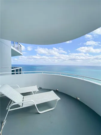 $8,500 | 6301 Collins Avenue, Unit TS3, Miami Beach, FL 33141