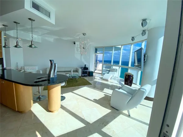 $8,500 | 6301 Collins Avenue, Unit TS3, Miami Beach, FL 33141