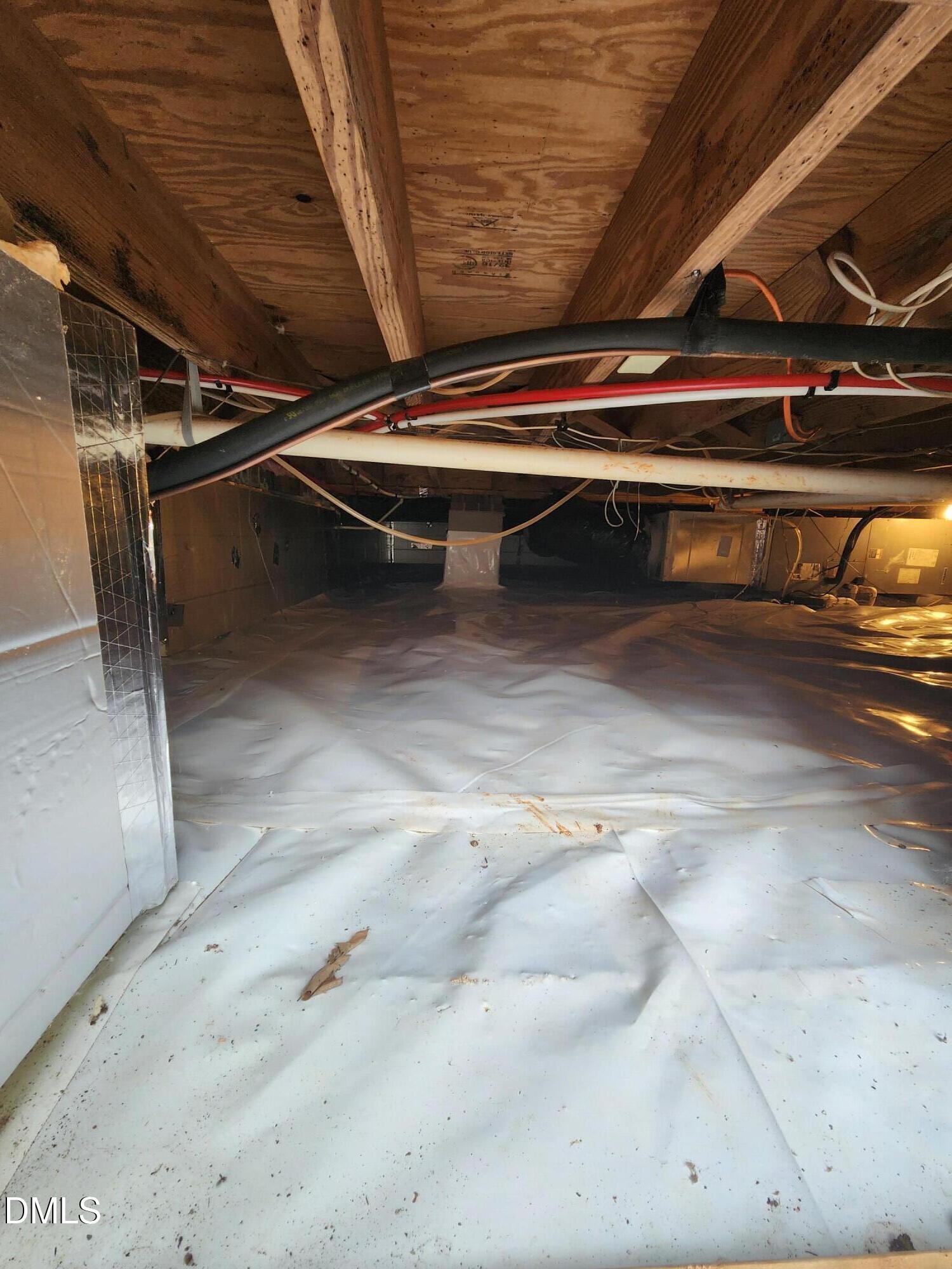 1308 Azalea Drive Raleigh, NC 27607 - Photo 28 of 30 Crawlspace