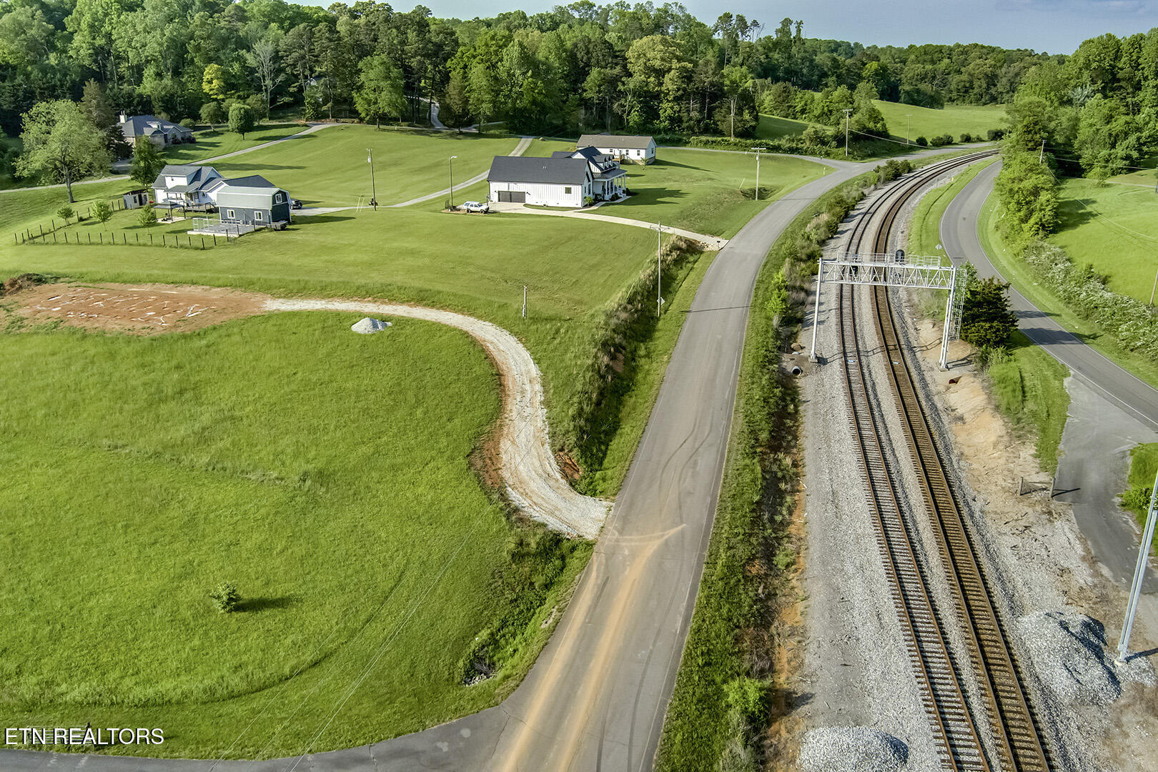139 Hearthside Road Clinton, TN 37716 - Photo 3 of 19 03_HearthsideRoad_139_RoadElevated_N-NE