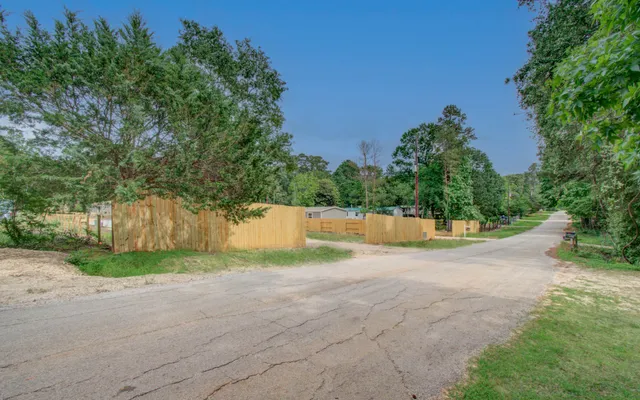 a view of a outdoor space and a yard