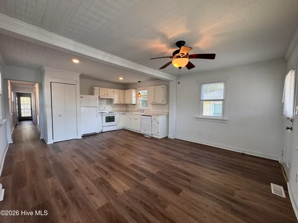 $1,650 | 245 North Carolina Avenue, Wilmington, NC 28401