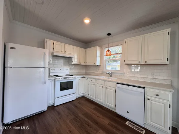 $1,650 | 245 North Carolina Avenue, Wilmington, NC 28401