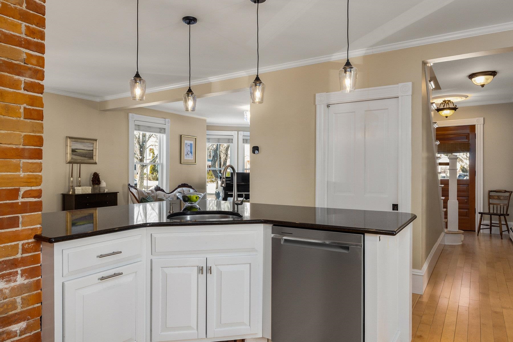 6 Gill Street Exeter, NH 03833 - Photo 12 of 48