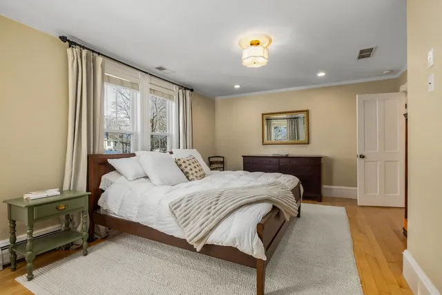 $6,000 | 6 Gill Street, Exeter, NH 03833