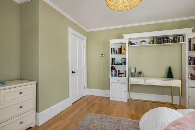 $6,000 | 6 Gill Street, Exeter, NH 03833